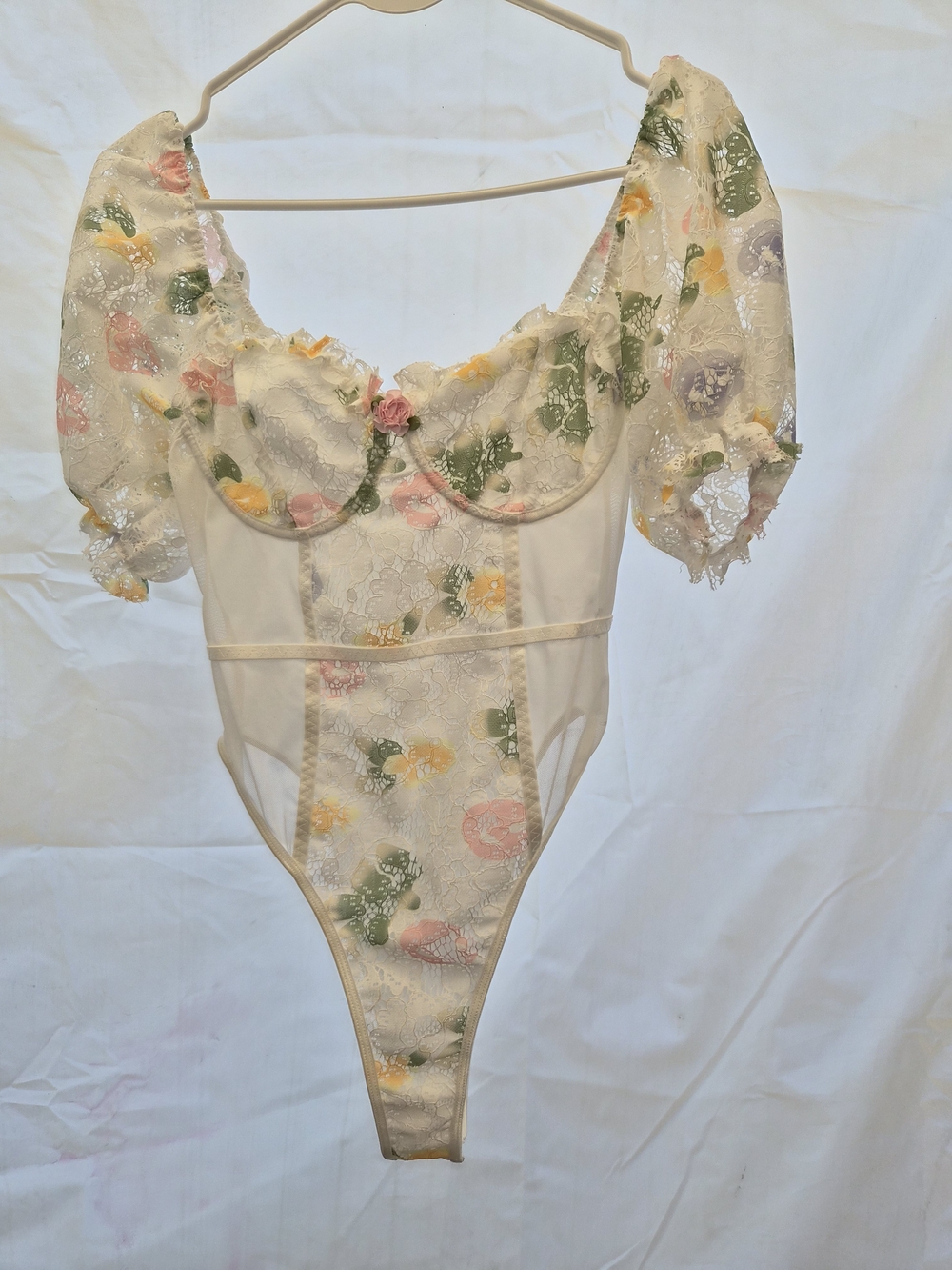 Bridgeton Bodysuit Lace Coquette Rose Lace  size M Sheer Underwire Puff Slve